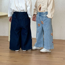 Load image into Gallery viewer, CK260814PA春秋牛仔長褲｜小熊直筒款
