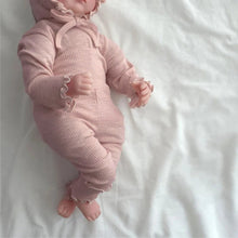 將圖片載入圖庫檢視器 Y8602LS-春季嬰兒彈性坑條波浪捲邊連身衣+高腰護肚緊身褲兩套裝&amp;三件套
