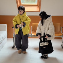 將圖片載入圖庫檢視器 2025D191SE-冬季韓版立領壓紋加厚休閒連帽外套
