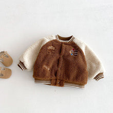 Load image into Gallery viewer, ZDW5283SE-冬季拼色羊羔絨棒球外套
