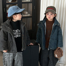 Load image into Gallery viewer, 25D23SE-冬季加厚牛仔外套｜保暖棉袄大衣款
