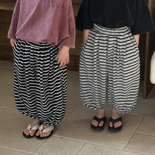 Load image into Gallery viewer, 25X48PA-夏季｜條紋薄款｜防蚊燈籠褲
