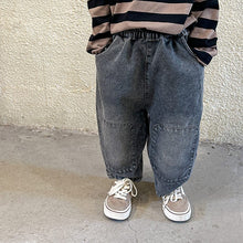 Load image into Gallery viewer, Q83102PA- Spring and Autumn Korean version of loose soft denim casual patch trousers 

