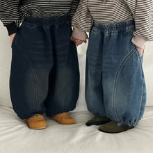 將圖片載入圖庫檢視器 25D51PA-冬季一體絨牛仔長褲｜加厚燈籠褲
