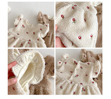 Load image into Gallery viewer, ZDQ5273LS-冬季加絨飛袖刺繡連衣裙&amp;針織上衣
