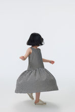 Load image into Gallery viewer, BB2607PCW-夏季｜格紋拼接｜無袖連衣裙
