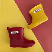 Load image into Gallery viewer, AC3011-Children&#39;s rain boots new style kindergarten fashion small and medium children&#39;s rain boots men and women&#39;s mid-tube non-slip wear-resistant waterproof shoes 
