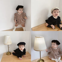Load image into Gallery viewer, YCM21153LS-Autumn and winter Korean crawling clothes baby romper girl triangle crawling clothes jumpsuit baby girl outer wear fart clothes baby 
