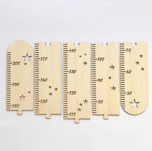 Load image into Gallery viewer, 202111161137AC-INS Nordic style wooden star stitching height ruler
