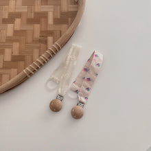 Load image into Gallery viewer, FG259AC-2022 New Korean ins series pure handmade baby pacifier clip pacifier chain anti-drop chain 
