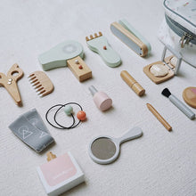 Load image into Gallery viewer, OJR210318AC-Wooden children&#39;s play house makeup fun hairdressing bag toy simulation comb hair dryer wooden toy
