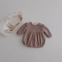 Load image into Gallery viewer, YCM21153LS-Autumn and winter Korean crawling clothes baby romper girl triangle crawling clothes jumpsuit baby girl outer wear fart clothes baby 

