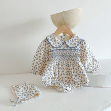 Load image into Gallery viewer, 223H39LS-Korean autumn style 2022 infant crawling clothes long-sleeved small floral waist romper baby girl hooded jumpsuit
