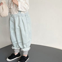 Load image into Gallery viewer, 23D892LS-2022 children&#39;s spring and autumn new pants Korean version loose foreign style Japanese carrot-shaped easy-to-wear denim overalls
